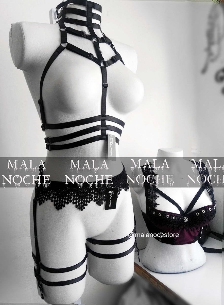 ARNESES/HARNESS – Etiquetado Gothic lingerie – MalaNocheStore